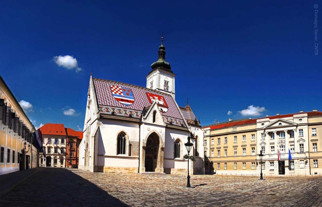 Donos Apartments Zagreb Exteriör bild
